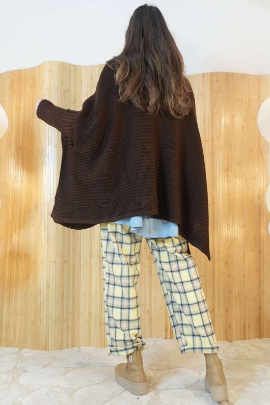 Traitor Blanket Knit Chocolate /5=